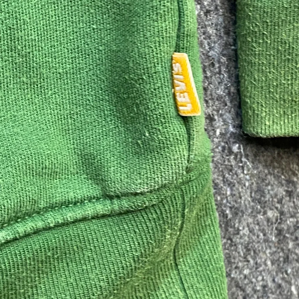 Levi's Gold Tab Mens Large Green Oversized‎ V-Stitch sun faded sweater